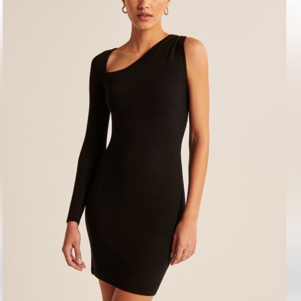 Abercrombie and Fitch Black One Shoulder Dress